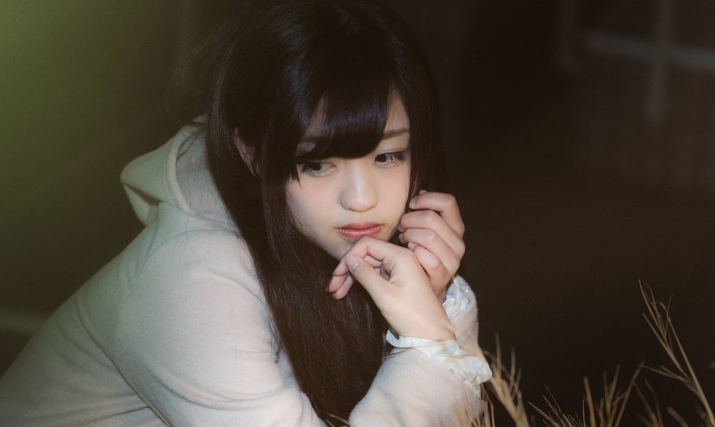 【最速】女性を簡単に落とす技術「15分の会話で女を落とす！？」